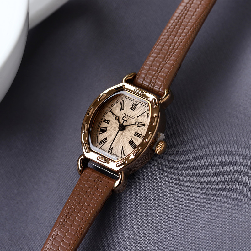 Montre JULIUS à Quartz classiq - Luxury Watch Vintage avis et prix