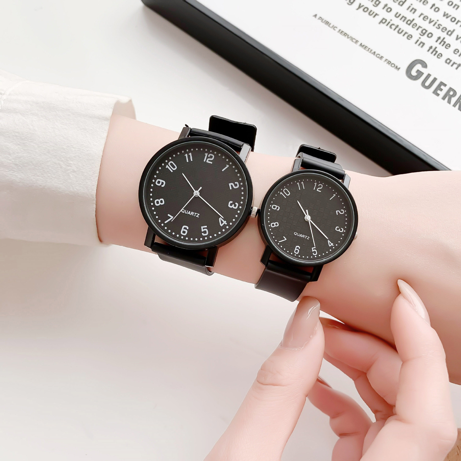 Montre à Quartz noire Simple p - Luxury Watch Deals avis et prix